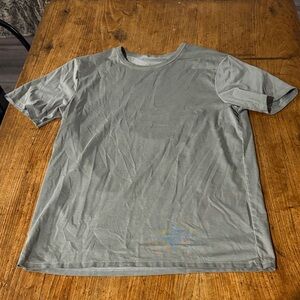 Men's Lululemon T-Shirt